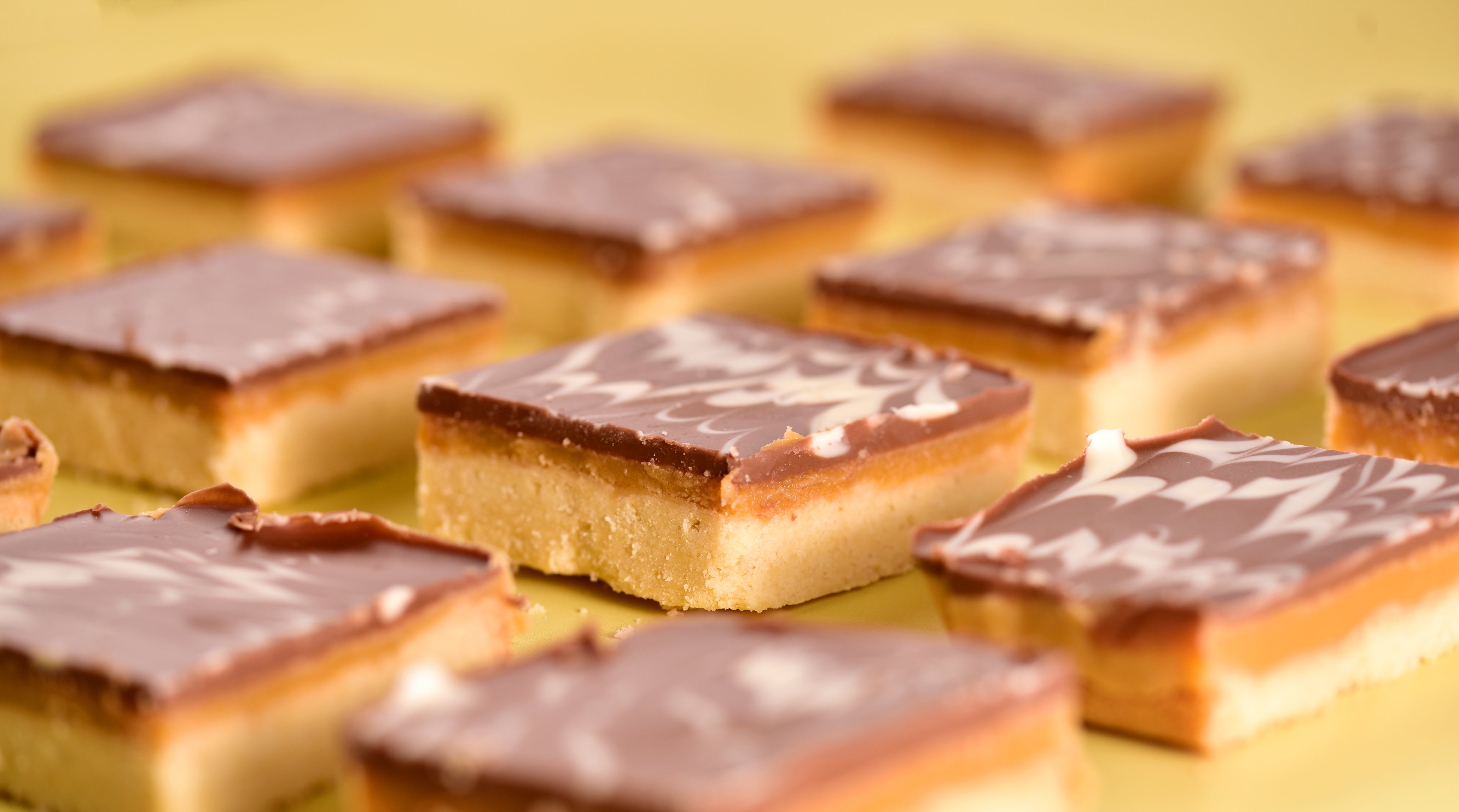 traybakes-fondly-iced